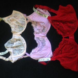 3 Victoria secret lacy bras - 36G